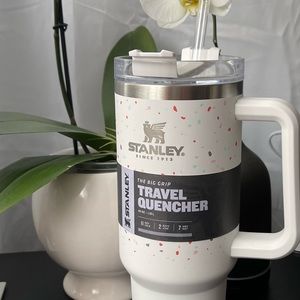 Stanley adventure quencher